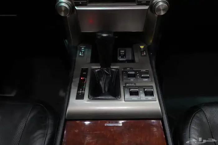 لكزس GX460 V8 2010 16