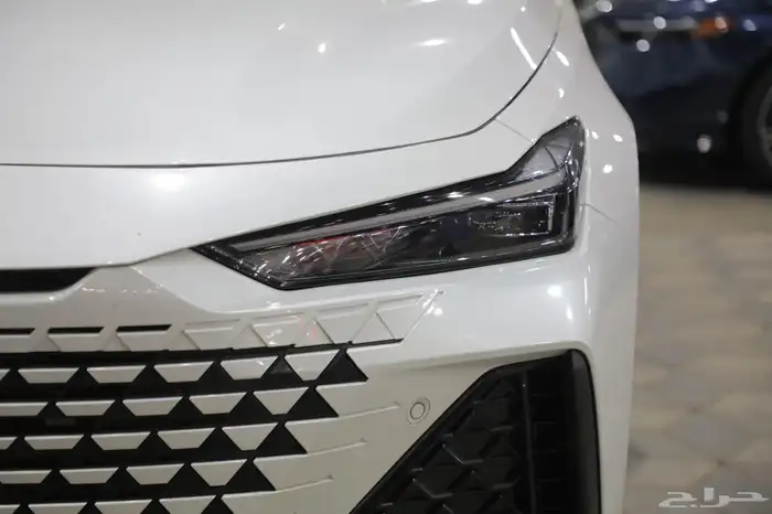 شانجان UNI-V فل كامل سبورت 2.0 2025 شبه الجديد 1