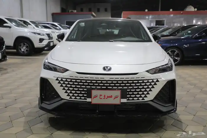 شانجان UNI-V فل كامل سبورت 2.0 2025 شبه الجديد 3