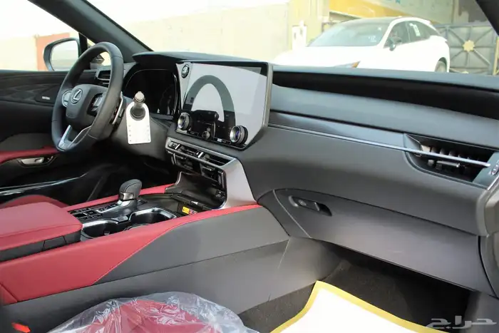 لكزس - RX350 F Sport اديشن - 2025 - فل كامل - خليجي 12