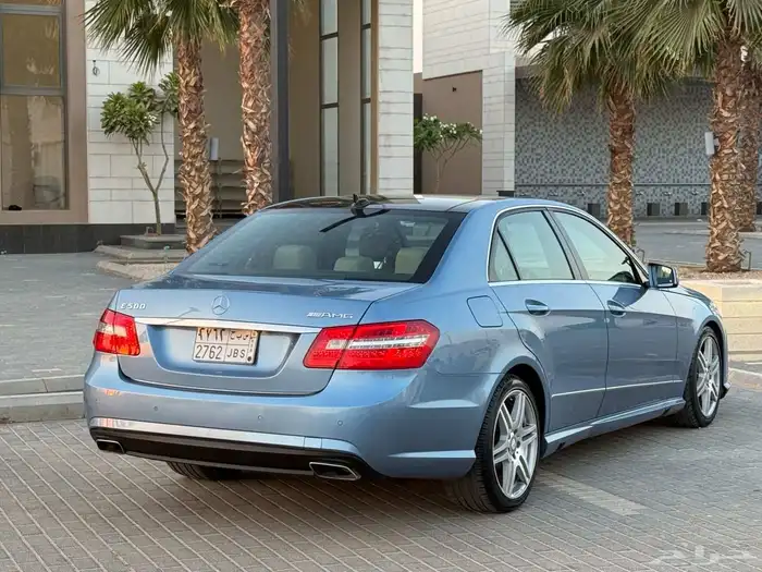 مرسيدس E300 2010 5