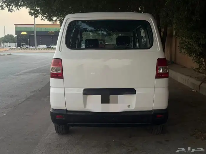 سوزوكي باص بضاعة موديل 2009 5