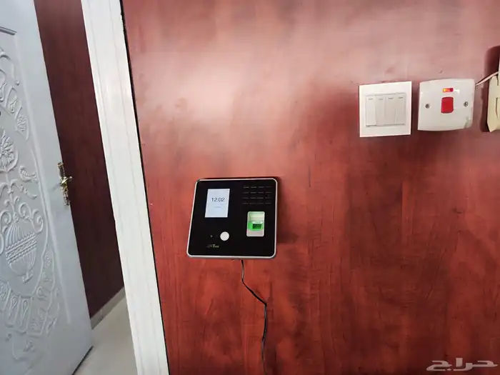 اجهزه حضور وانصراف الموظفين 0