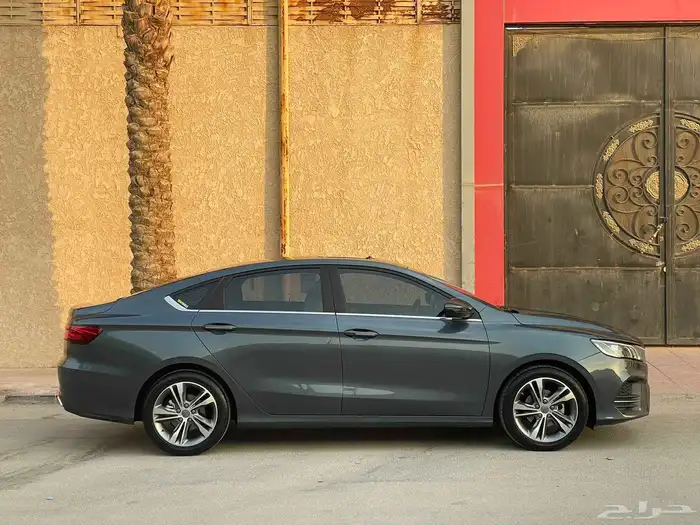 جيلي بينراي 2022 فل كامل نظيف جدا 13