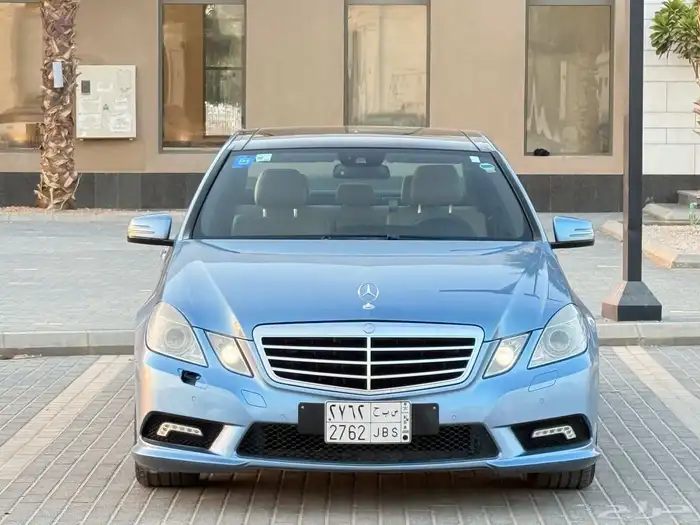 مرسيدس E300 2010 4