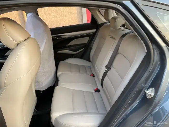 جيلي بينراي 2022 فل كامل نظيف جدا 22