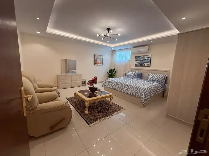 شقة مؤثثة للايجار حي الغدير 1