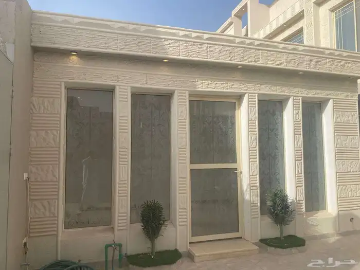 فيلا دوبلكس بمسبح فاخرة جدا وجديدة للايجار 1