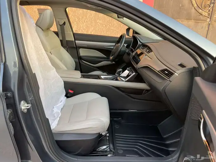 جيلي بينراي 2022 فل كامل نظيف جدا 17