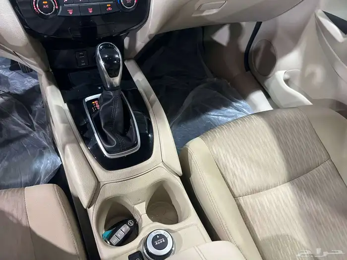 نيسان اكستريل 2022 دبل متاح تقسيط 9