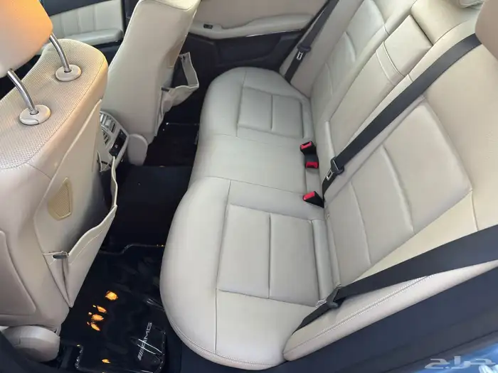 مرسيدس E300 2010 10