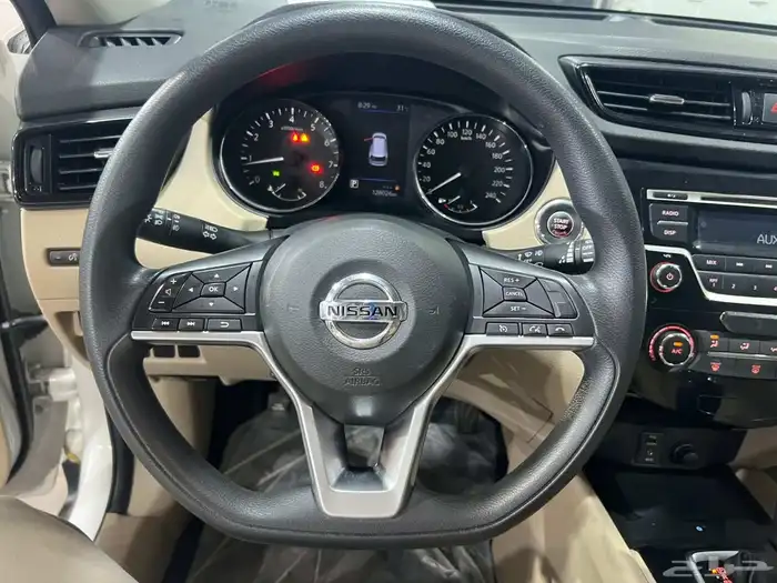 نيسان اكستريل 2022 دبل متاح تقسيط 8