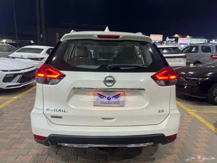 نيسان اكستريل 2022 دبل متاح تقسيط 5