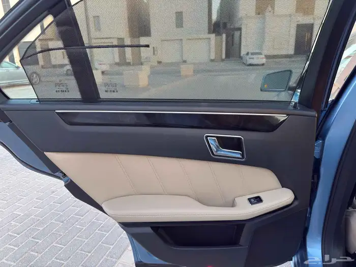 مرسيدس E300 2010 11