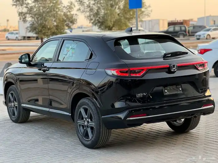 هوندا HRV 2042 فل كامل 3