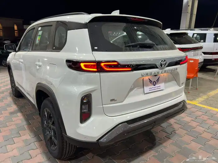 تويوتا اوربان كروزر 2026 ( كاش - تقسيط ) 8