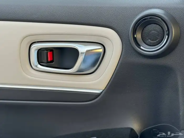 هوندا HRV 2042 فل كامل 11