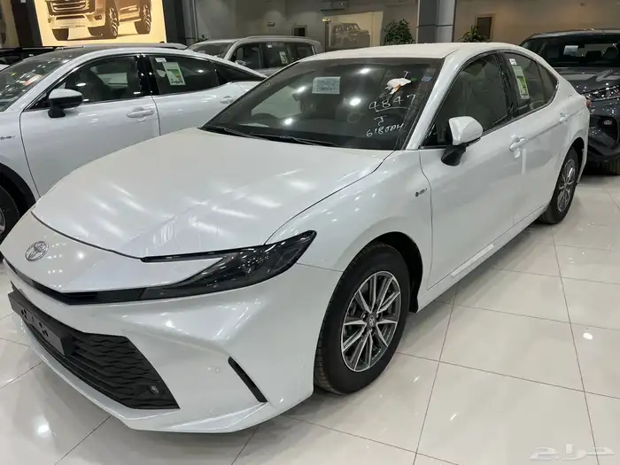 تويوتا كامري جميع الالوان والفئات 2025 4