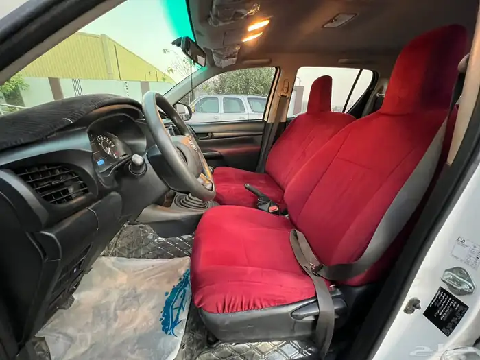 تويوتا هايلوكس 2023 (ديزل) 8