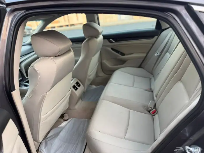 هوندا اكورد سبورت 9