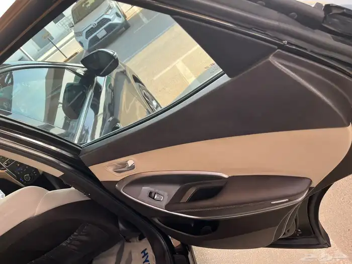 Hyundai santafe 2017 10