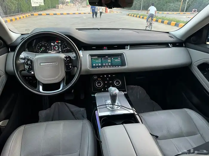 رنج روفر ايفوك موديل 2020 مخزن 9