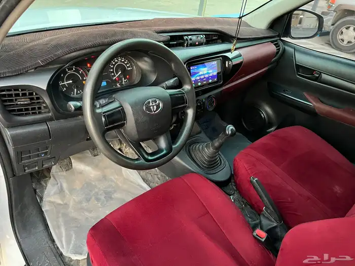 تويوتا هايلوكس 2023 (ديزل) 9