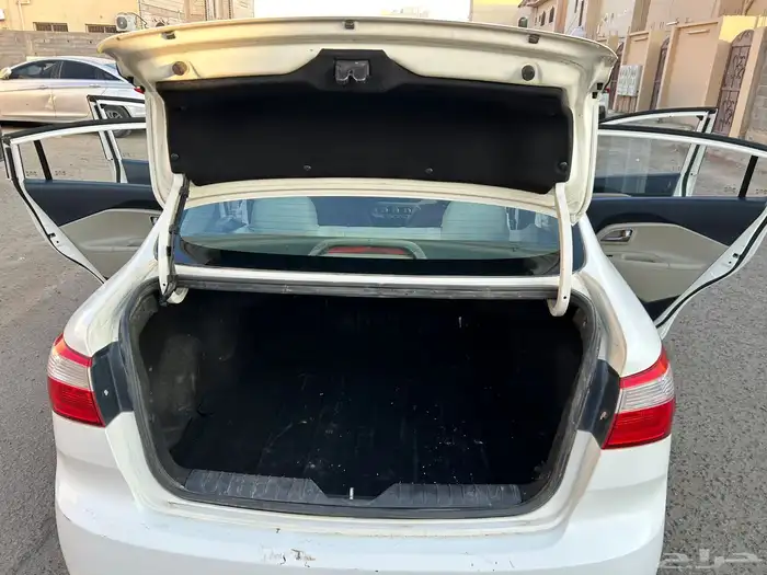 كيا ريو للبيع مويل 2013 13