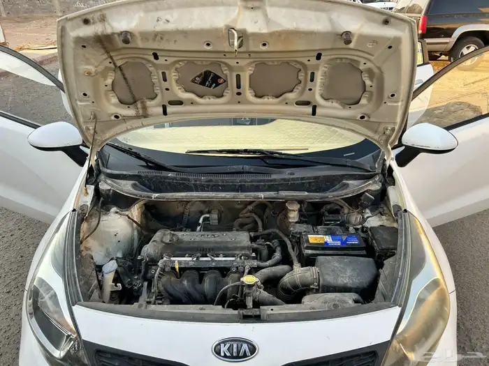 كيا ريو للبيع مويل 2013 12