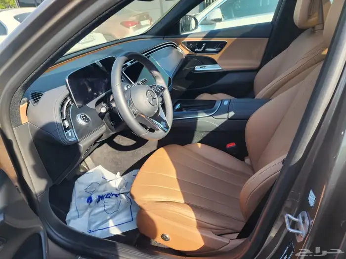 مرسيدس E200 شبه زيرو 10