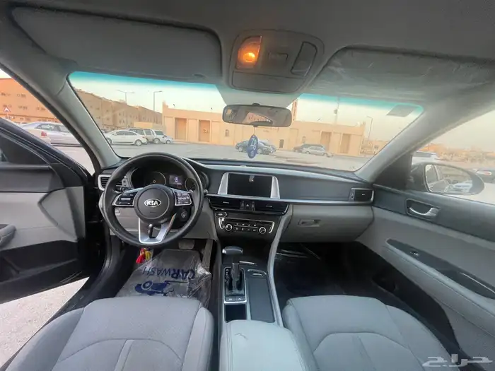 للبيع اوبتيما 2019 لون ازرق كحلي 4