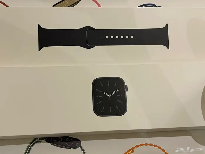 ابل واتش الاصدار 6 حجم 44 0