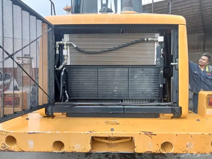 شيول 950H شرط وكاله موديل 2013 شغال 16 الف ساعه 9