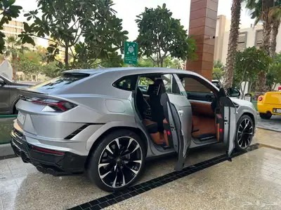 لمبرجيني اوروس S عداد 4 الاف صيانة 5 سنوات إضافية مجانا index