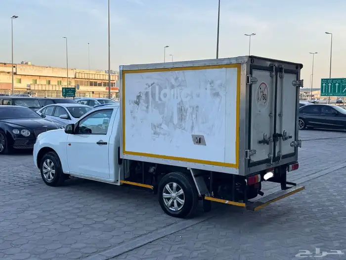 إيسوزو دي-ماكس 2021 (أبيض) 6