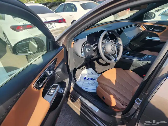 مرسيدس E200 شبه زيرو 11