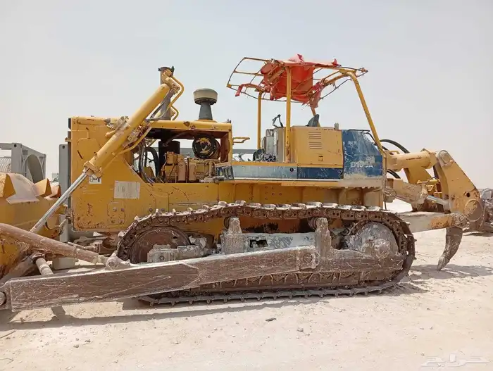 بلدوزر كوماتسو 2004 3