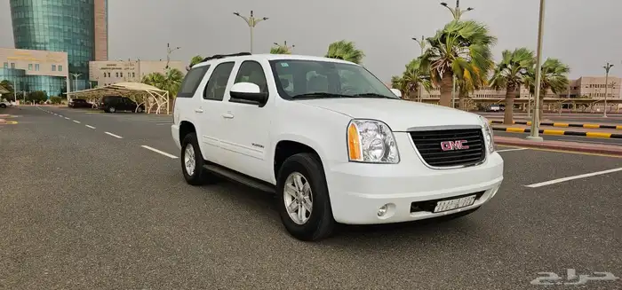 يوكن موديل 2010 قصير 6