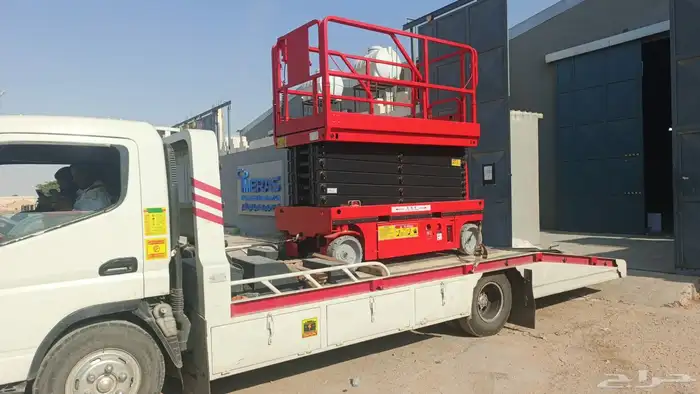 Scisser Lift سيزر لفت رافعه مقصيه 0