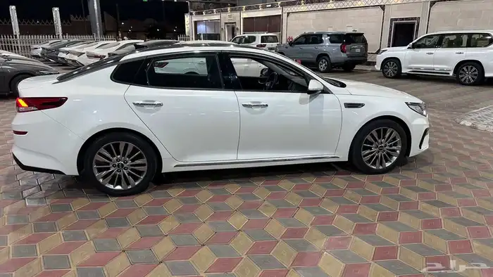 اوبتيما بنزين 2020 فل كامل بانوراما وارد كوريا بحالة الوكالة 9