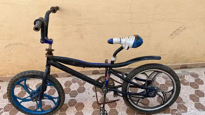 سيكل كوبرا مقاس 20 0