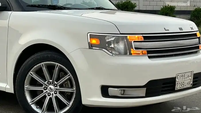 فورد فلكس 15