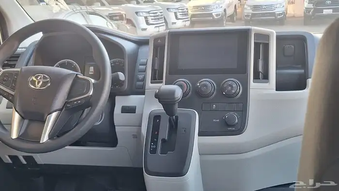 2026 تويوتا هايس ركاب اتمتك ديزل اصفار 4