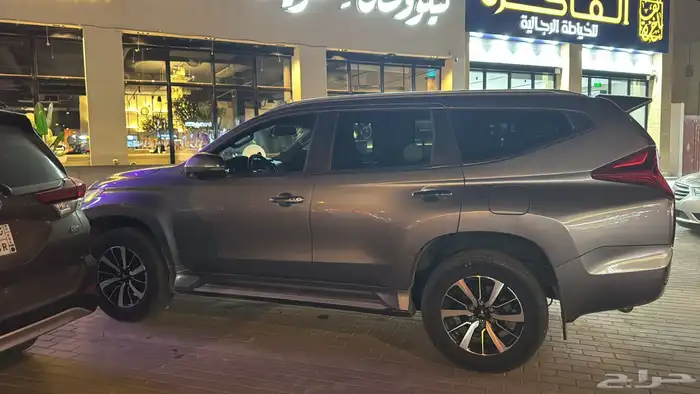 ميتسوبيشي مونتيرو 2017 0