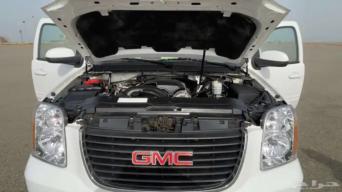 يوكن موديل 2010 قصير 3