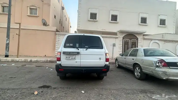 جيب تويوتا هدد 2