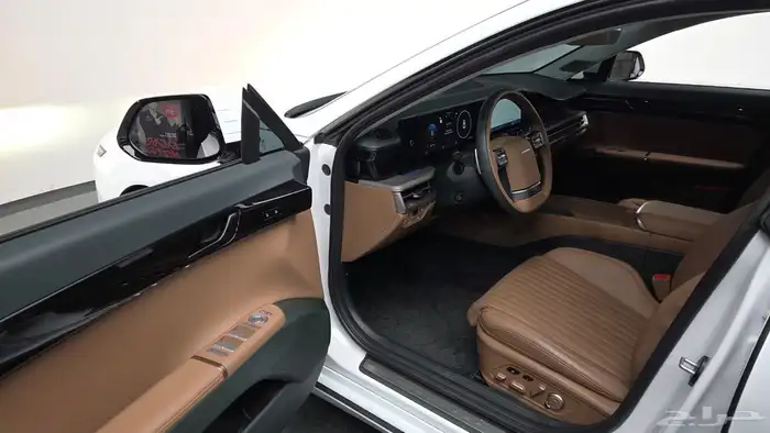 للاستيراد من كوريا _ هيونداي أزيرا _ 2025 5