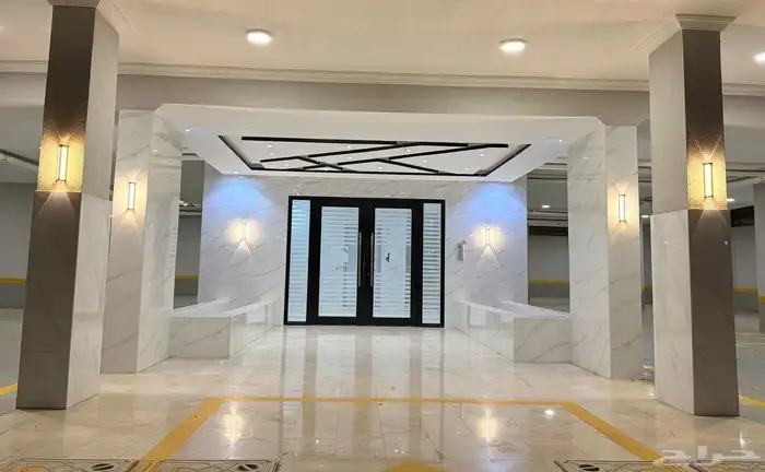 شقق وملاحق للبيع في حي التيسير 9