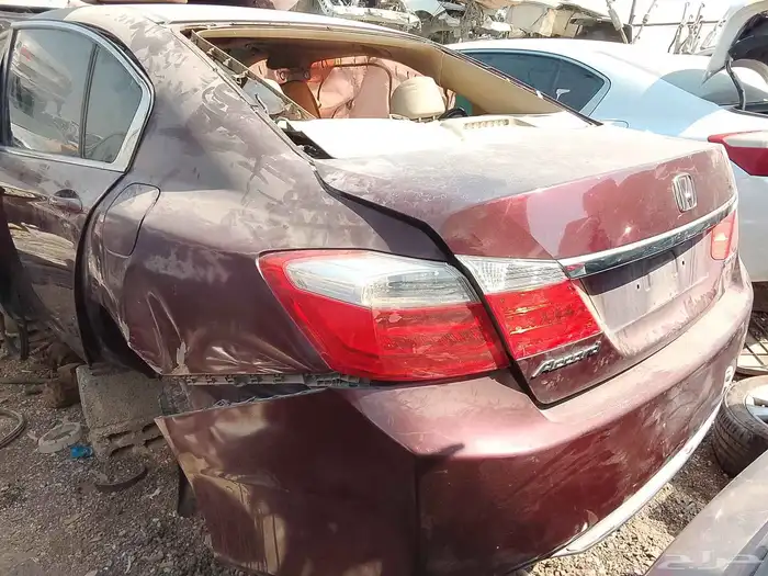 متوفر جميع قطع الغيار لي سيارات هوندا اكورد موديل 2014 3