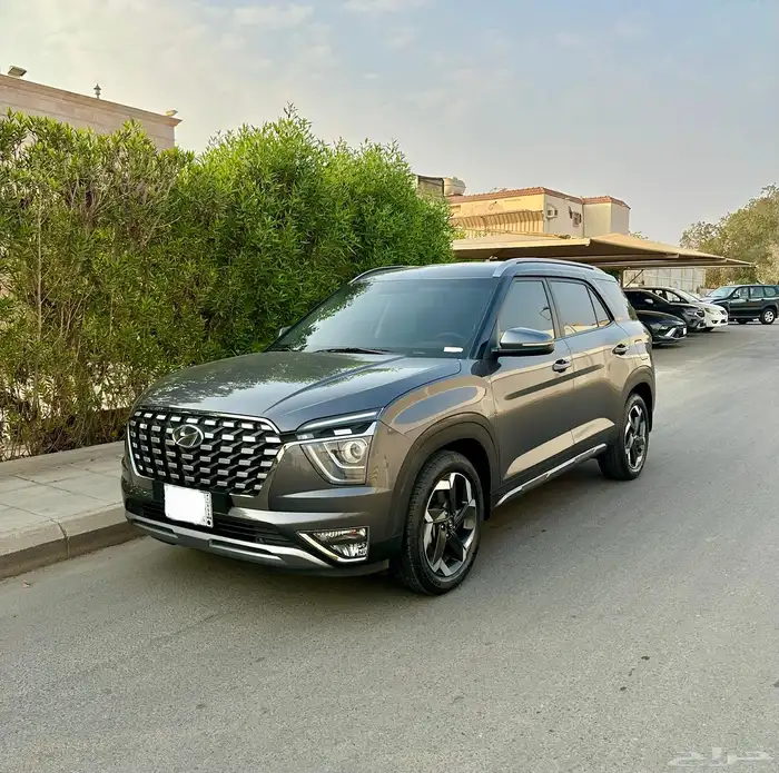 قراند كرتا 2024 1